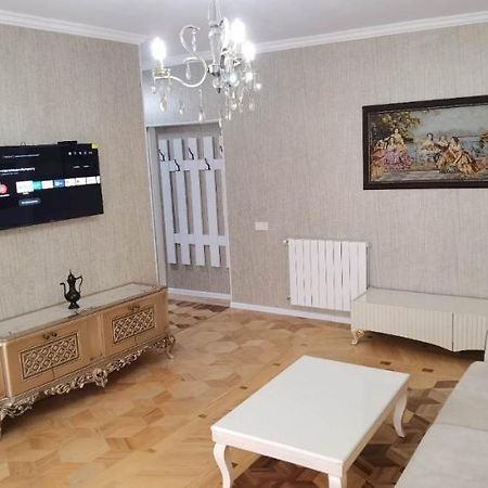 Nano'S Apartament-2 كوتايسي المظهر الخارجي الصورة
