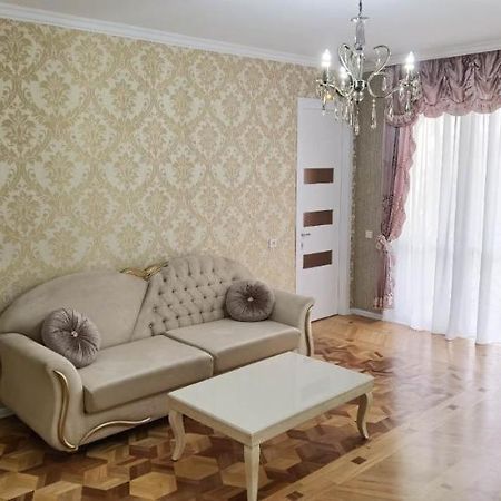 Nano'S Apartament-2 كوتايسي المظهر الخارجي الصورة