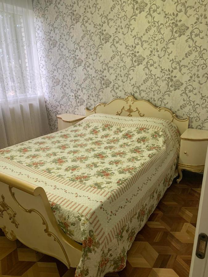 Nano'S Apartament-2 كوتايسي المظهر الخارجي الصورة