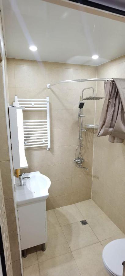 Nano'S Apartament-2 كوتايسي المظهر الخارجي الصورة