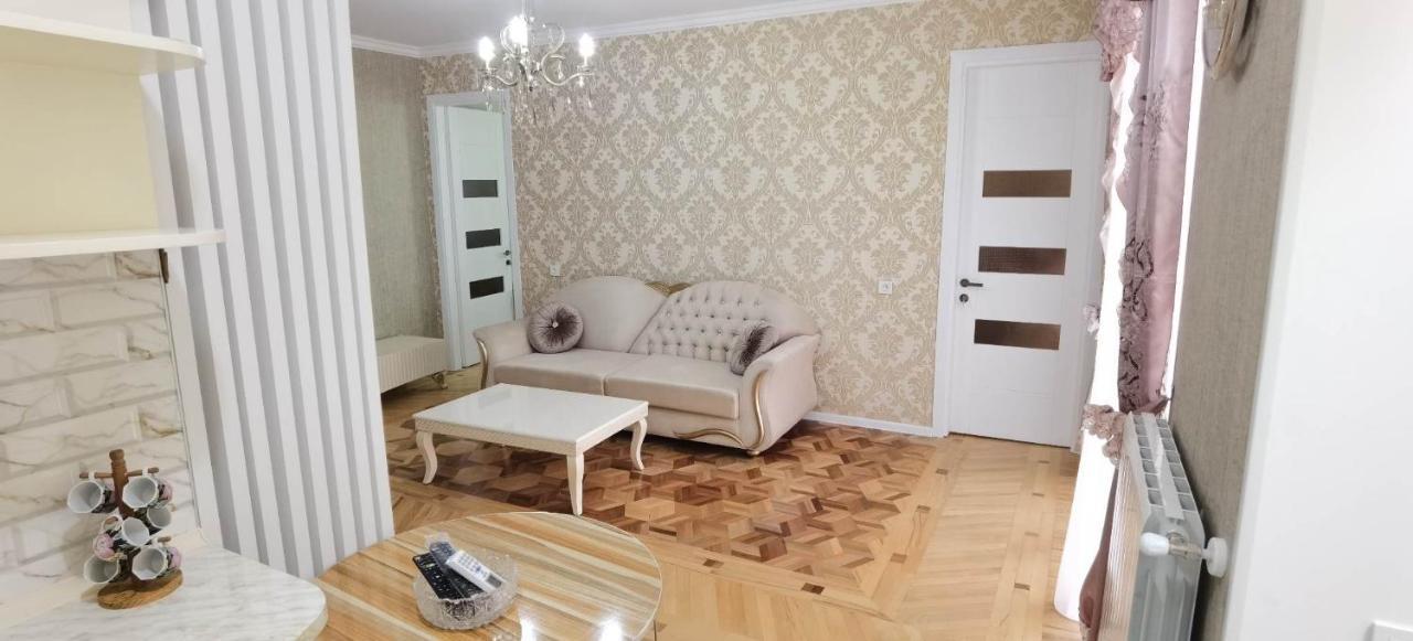 Nano'S Apartament-2 كوتايسي المظهر الخارجي الصورة